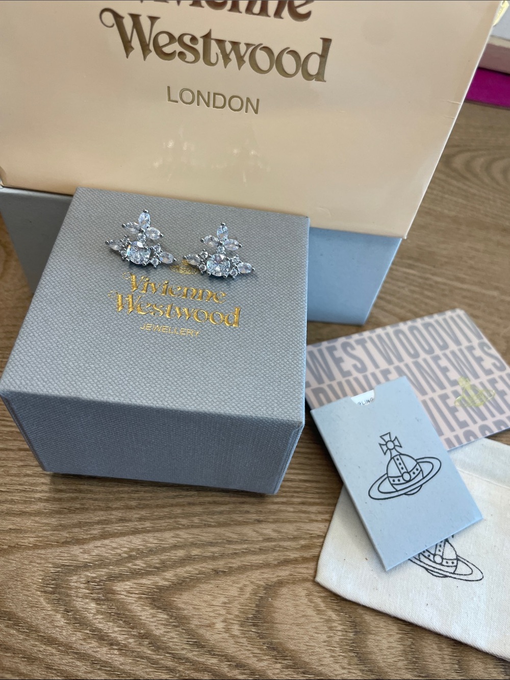 Vivienne Westwood Silver Crystal Floral Ear Climbers Crawler Earrings Y2K - Picture 3 of 4